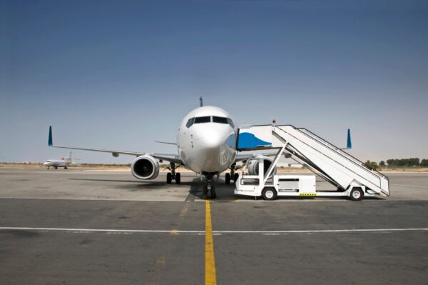 Chocan dos aviones en la pista del aeropuerto de la Ciudad de México: esto es lo que se sabe