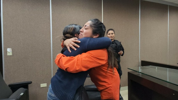 Cómo absolvieron a Alina Narziso, la ex policía de Tijuana que mató a su pareja en defensa propia