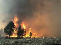 Klamath Basin News, miércoles 23 de agosto – Continúa la alerta de mala calidad del aire; Los bomberos continúan combatiendo los incendios en Oregón y California