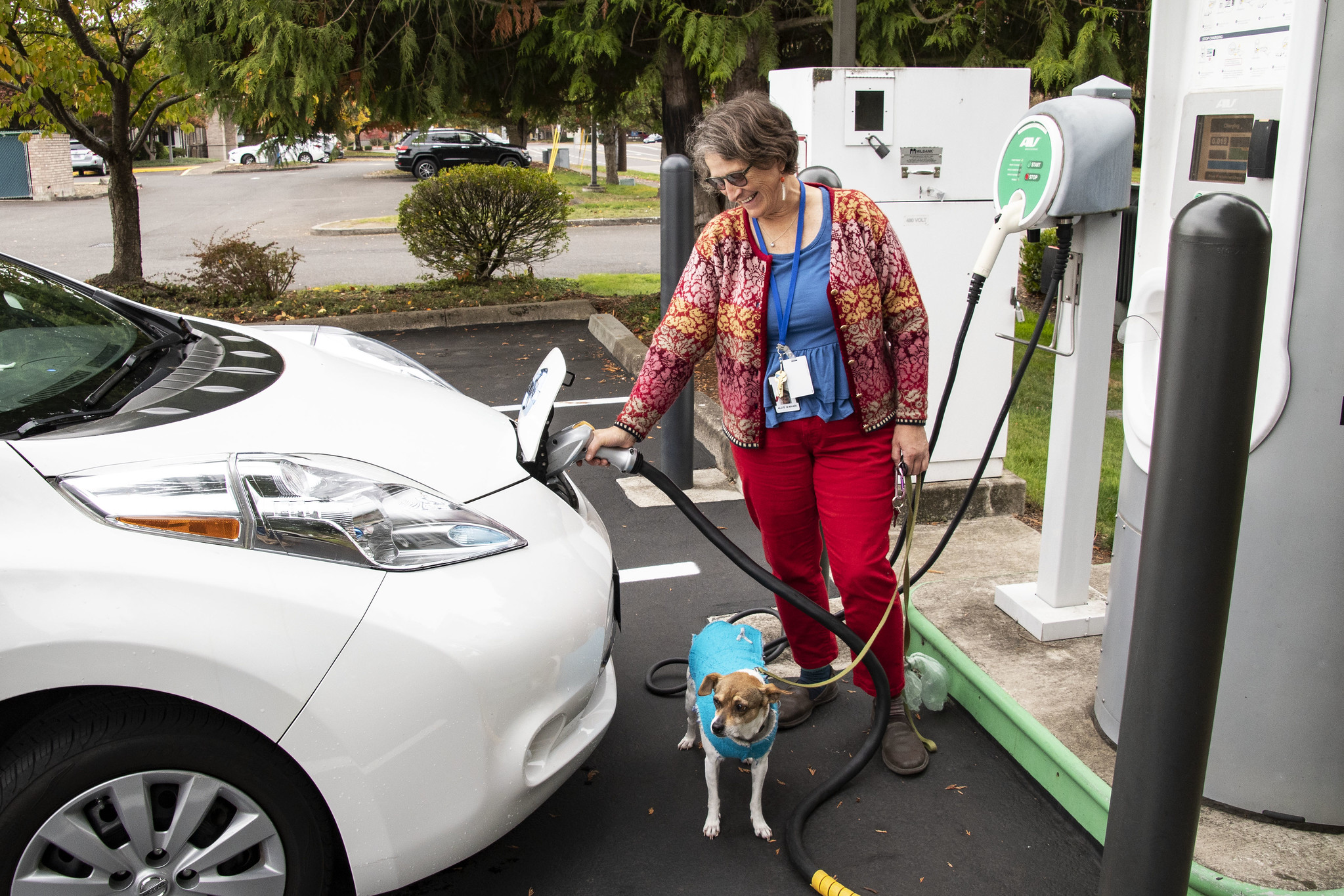 Klamath Basin News, martes 2 de enero: el condado de Klamath recibe fondos del estado para puertos de carga de vehículos eléctricos; El DMV de Oregon aumenta los precios para cubrir los costos