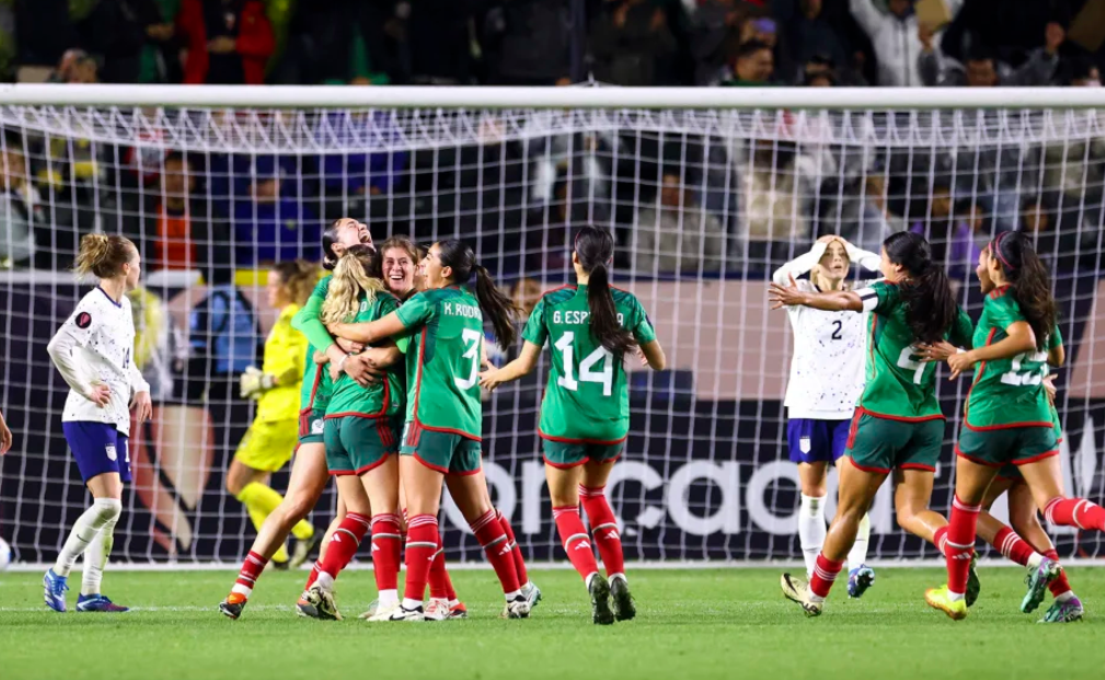 México vence a la selección femenina de fútbol de Estados Unidos por primera vez en 14 años