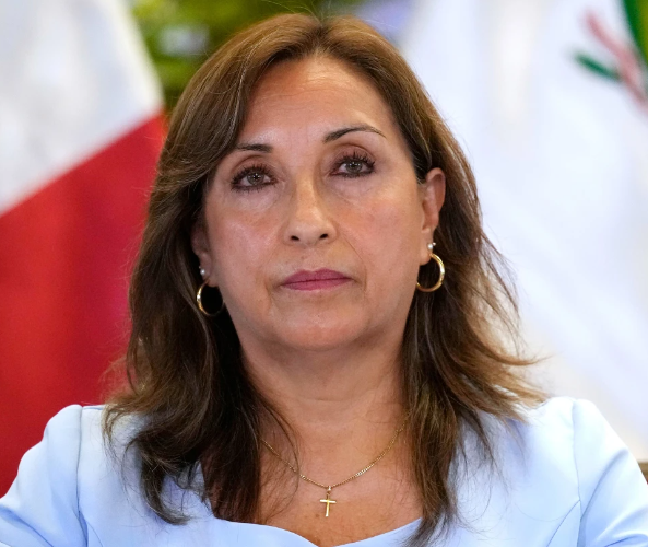 La presidenta de Perú llega a declarar ante la fiscalía tras la ampliación de la investigación del “Rolexgate”