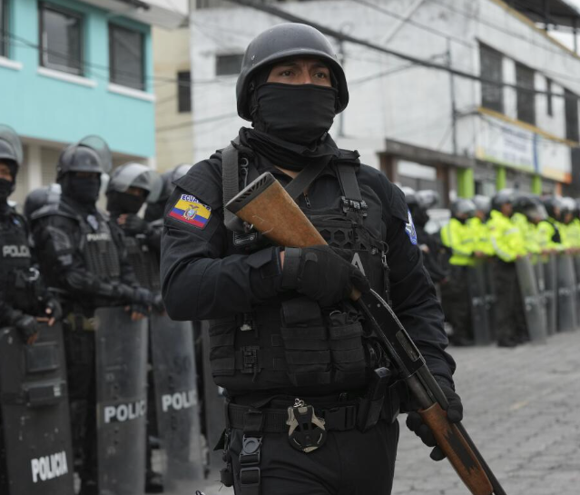 En Ecuador, pistoleros matan a 9 personas e hieren a otras 10 en un ataque en la ciudad costera de Guayaquil