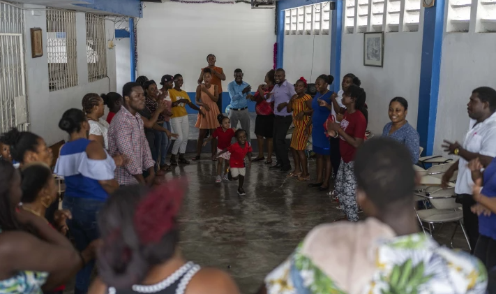 Ante la violencia de las bandas, Haití promueve los servicios de salud mental