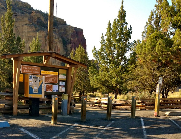 Estacionamiento gratuito durante el día en los parques estatales de Oregón el día después del Día de Acción de Gracias y días de pesca gratis en Oregón el viernes y sábado después del Día de Acción de Gracias