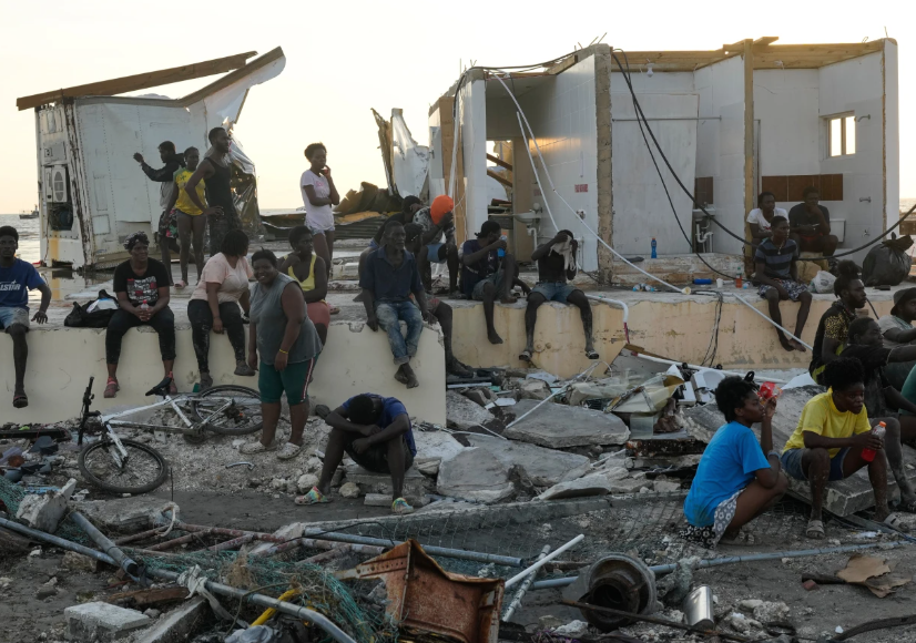 Desesperanza en Jamaica por la destrucción causada por el huracán Melissa