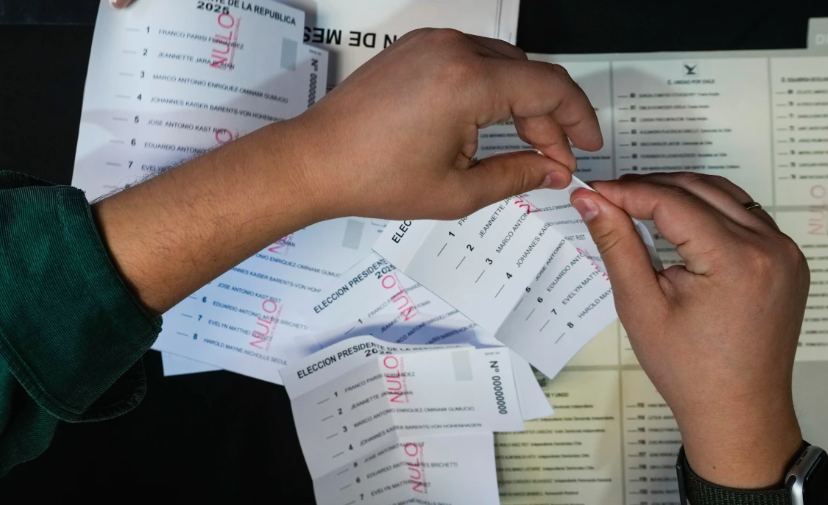 Chile se dirige a las elecciones con la seguridad y la ira contra los inmigrantes dominando la campaña