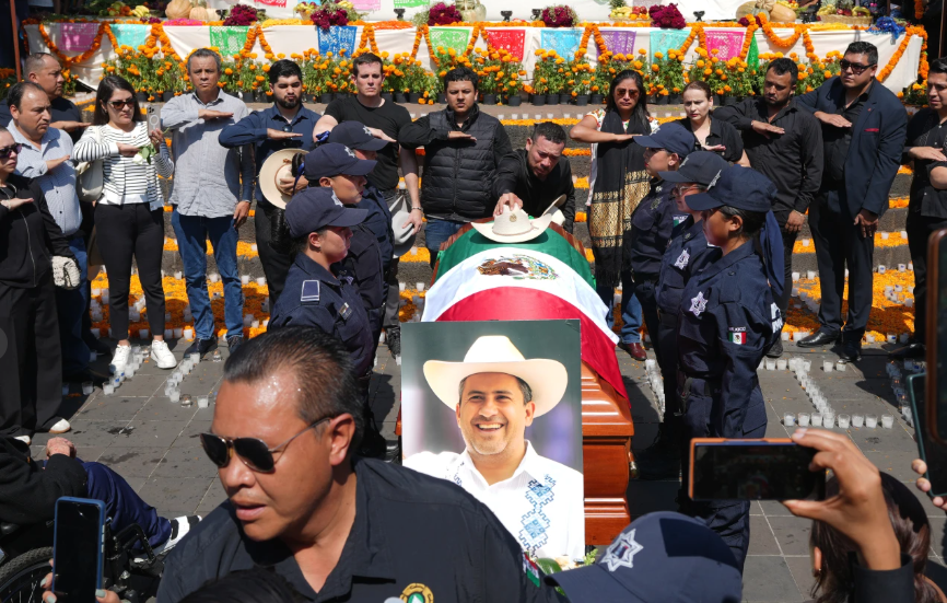 Asesinato del alcalde durante las celebraciones del Día de Muertos